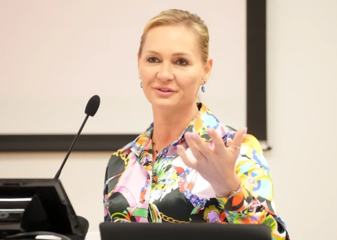 Baiba Broka bija tieslietu ministre no 2014. gada 22. janvāra līdz 2014. gada 6. augustam.