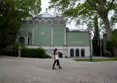 Krievijas paviljona ēka Venēcijas biennālē (foto: Scanpix / AP)