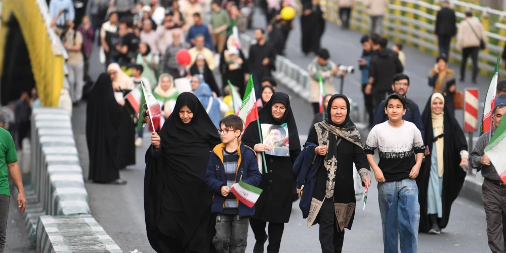 Teherāna iesniegusi Pakistānai jaunu priekšlikumu sarunām ar ASV. 