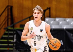 Grīnvalds ar sevis pārstāvēto komandu Madrides "Real" izcīna Spānijas U-18 čempiontitulu