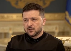 Zelenskis brīdina par “neparastām aktivitātēm” uz Baltkrievijas robežas