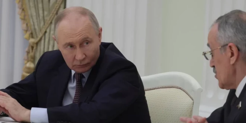 Владимир Путин, вероятно, готовится к вторжению в страны Балтии.