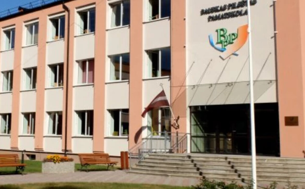 Sākta parakstu vākšana pret Bauskas pilsētas pamatskolas apvienošanu