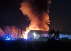 Liesmas Rumbulas būvgružu šķirošanas un pārstrādes centrā "Nomales" ir apdzēstas
