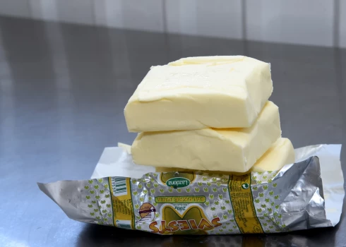 Производители все чаще уменьшают упаковки, сохраняя прежнюю цену.