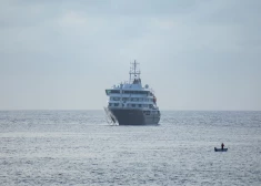 Uz kruīzu kuģa Atlantijas okeānā izplatās hantavīruss, jau trīs cilvēki miruši