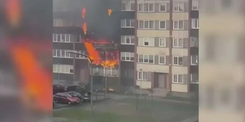 В Вентспилсе после пожара людям ищут временное жилье.