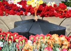 В Даугавпилсе 9 мая Вечный огонь останется за ограждением: полиция объяснила, что будет разрешено