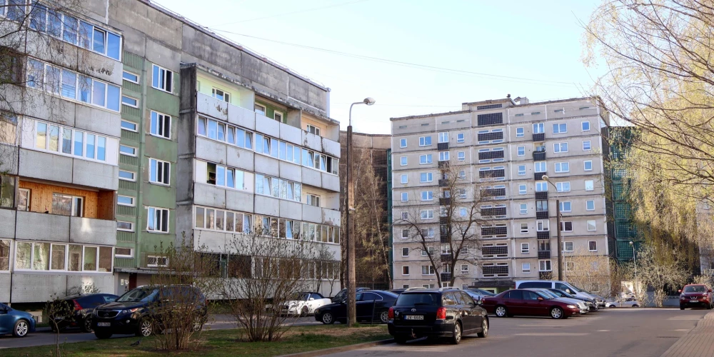 При новом порядке чужак здесь и колеса не запаркует.