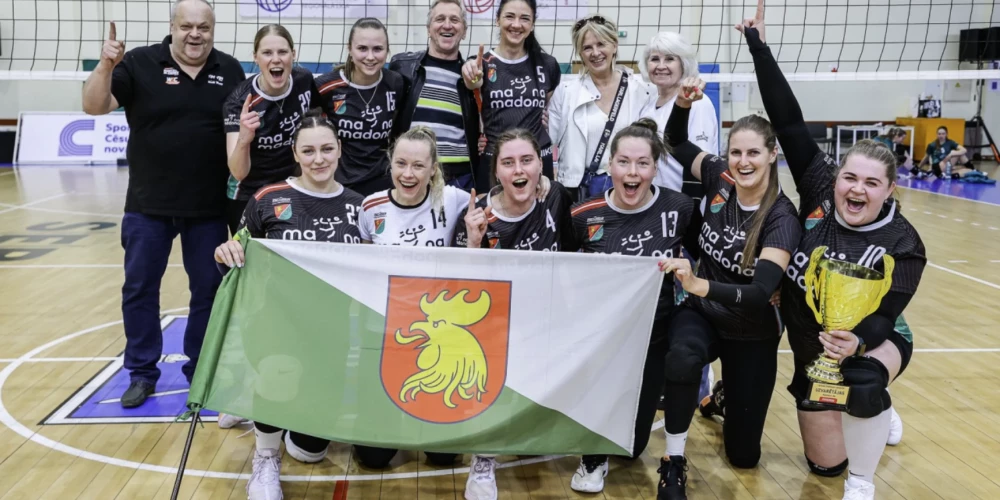 "Madona EVL" komanda (foto: Latvijas Volejbola federācija)