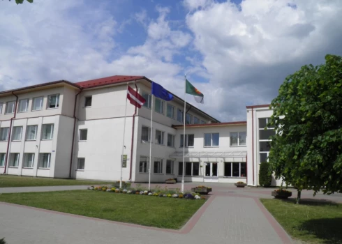 Madonas pilsētas vidusskola (foto: Madonas novada pašvaldība)