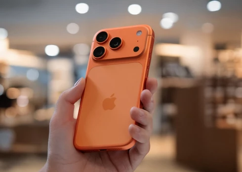 Brīdina par iespējamām problēmām ar iPhone 17. 