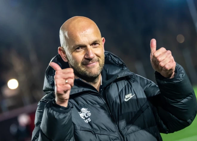 Par futbola Virslīgas aprīļa labāko spēlētāju atzīst "Audas" uzbrucēju, Viktoram Morozam tiek labākā trenera atzinība