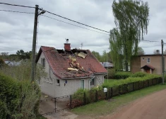 "Они выпрыгнули из окна практически голыми": как отец с двумя сыновьями спасались из горящего дома в Саулкрасты