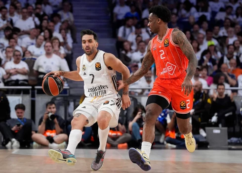 "Real" spēlē pret "Hapoel"