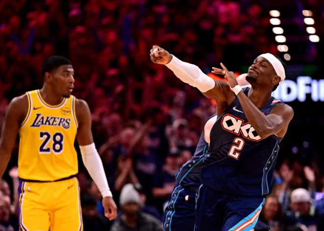 Čempione "Thunder" turpina būt pārliecinoša NBA "play off", Detroitas "Pistons" dubulto pārsvaru