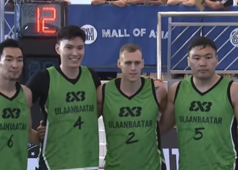 Latvijas 3x3 basketbolists Nauris Miezis sestdien Filipīnās Manilas "Challenger" turnīrā kopā ar Mongolijas vienību "Ulaanbaatar" sasniedza ceturtdaļfinālu.
