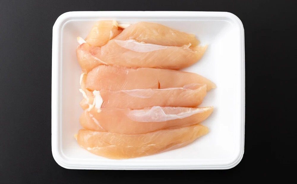 PVD Polijas cāļu produktos konstatējis salmonellas, Norvēģijas makrelēs – parazītus