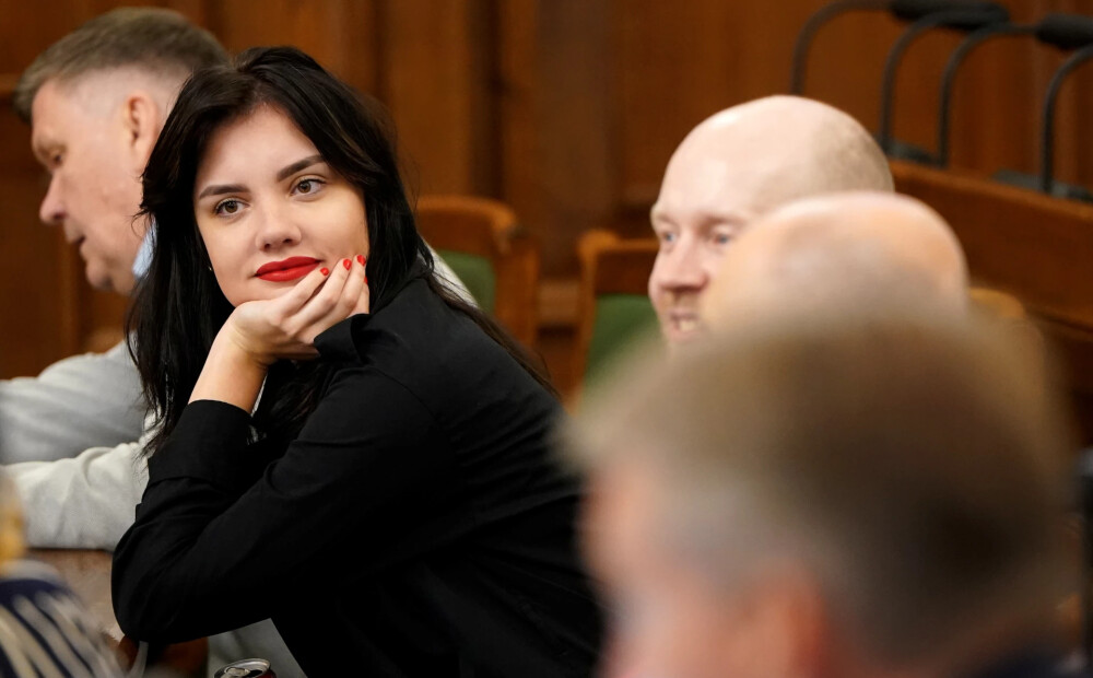 Selma Levrence zaudēs Saeimas deputātes mandātu, atgriežoties Sprūdam