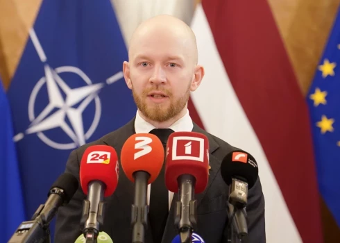 Руководитель фракции "Прогрессивных" в Сейме, сопредседатель партии Андрис Шуваев.