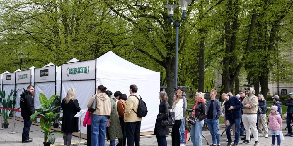 Akcijas “Pasargā sevi no ādas vēža!” laikā ap 8% apmeklētāju atklātas ādas vēža pazīmes. 