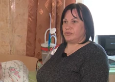 С матери тяжелобольного юноши за возвращение его домой из рижской больницы попросили 142 евро