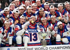 Latvija atjaunina sastāvu, favorītes pulcē NHL spēlētājus: ar intriģējošām spēlēm sāksies hokeja pavasara drudzis