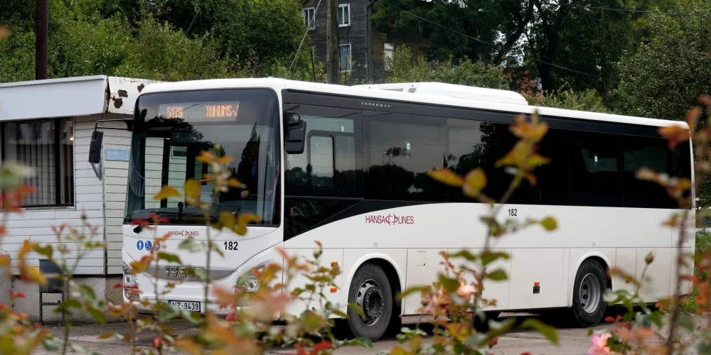 Reģionālo autobusu pārvadājumiem degvielas cenu kāpuma dēļ vajadzīgs papildu finansējums.