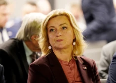 Trīs partijas jau vienojušās par sadarbību jaunas valdības izveidē