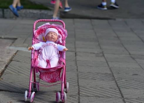 В Европе уже давно предпочитают кукол.