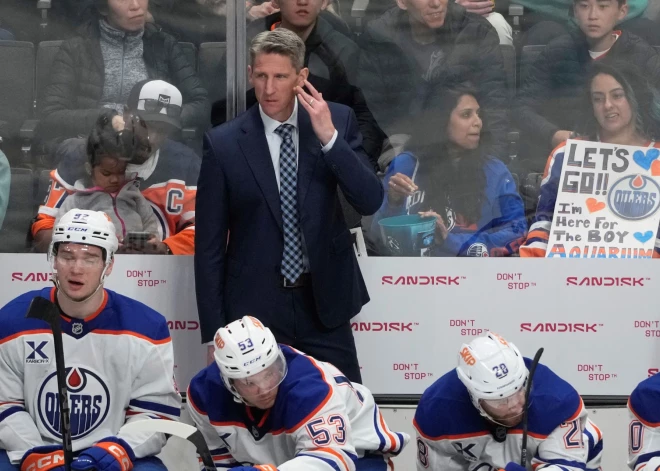 Iepriekšējo divu sezonu Stenlija kausa fināliste "Oilers" atlaiž galveno treneri Knoblauhu