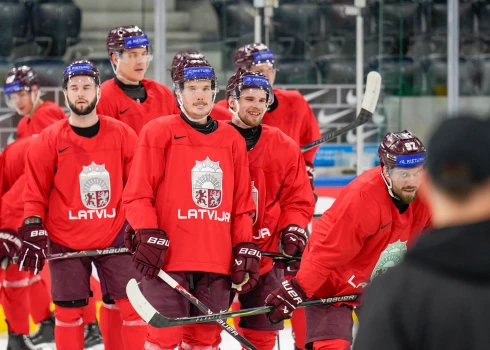 Latvijas izlases treniņš (foto: Ansis Ancovs/LHF)