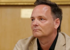 Atstādinātais Valsts kancelejas direktors Kronbergs ir atbrīvots pēc aizturēšanas