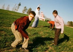 “Carnival Youth” izdod sesto studijas albumu “Labākā doma pasaulē”