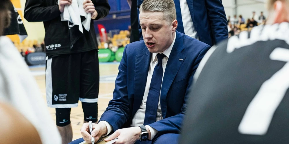 Mārtiņa Gulbja otrajā sezonā VEF pagalam neveiksmīgi rezultāti.