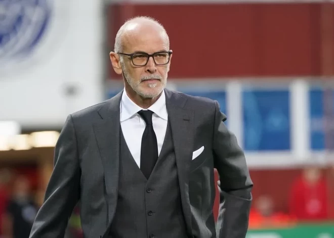 Latvijas futbola izlase turpinās trenēt itālis Paolo Nikolato