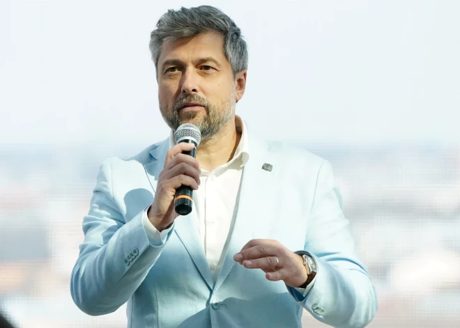 В Риге отменили командировку на кладбищенскую конференцию в Италии: поездка стоила бы 20 тысяч евро