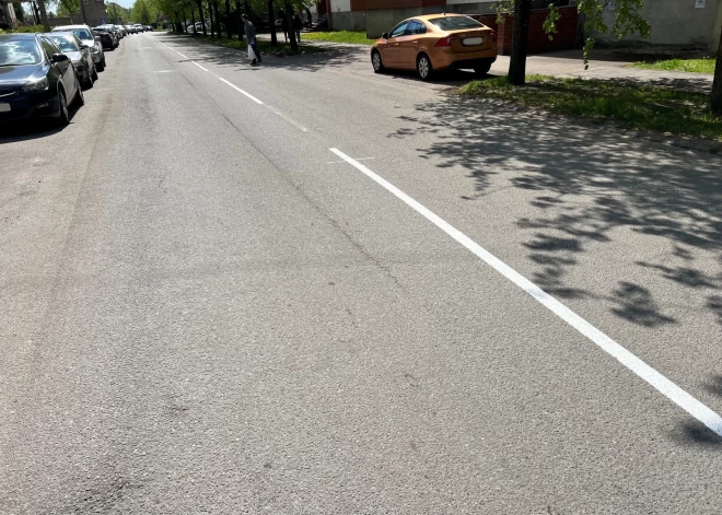 Jelgavā īslaicīgi satiksmes ierobežojumi: atjauno ielu marēķējumu