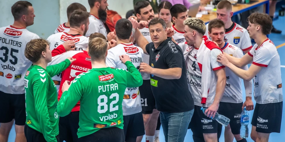 Dobeles "Tenax" finālsērijā pieveica "Armijas sporta klubu"/"Murjāņu sporta ģimnāziju" (ASK/MSĢ) un 11. reizi ieguva Latvijas čempionu titulu (foto: "Dobeles Tenax" / Facebook)