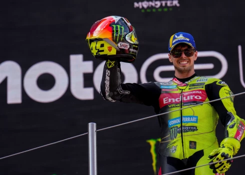 Di Džannantonio uzvar "MotoGP" sestajā posmā.