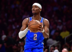 Gildžess-Aleksandrs otro sezonu pēc kārtas atzīts par NBA vērtīgāko spēlētāju