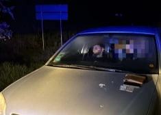 Latgalē aizturēti divi šoferi, kuri automašīnās pārvadāja migrantus bez dokumentiem