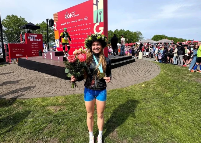 Orientēšanās jaunais talants Ilze Jumiķe spīd pusmaratona distancē RIMI Rīgas maratonā