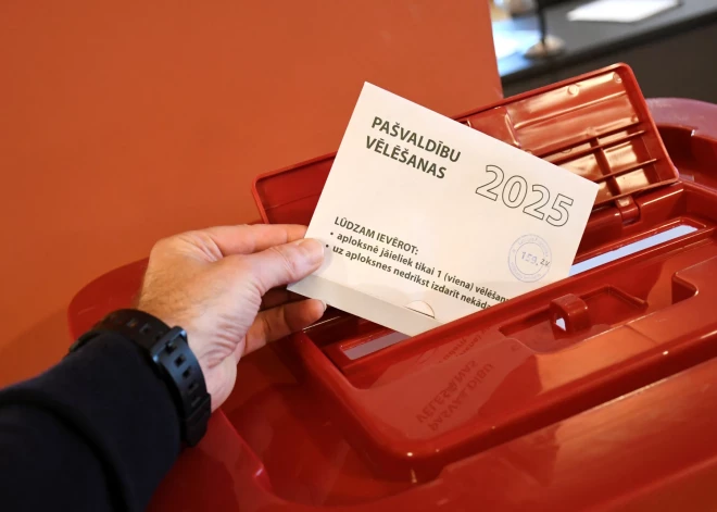 Gatavošanās vēlēšanām norit raiti, bet izplatās apdraudoši vēstījumi, ziņo Valsts kanceleja