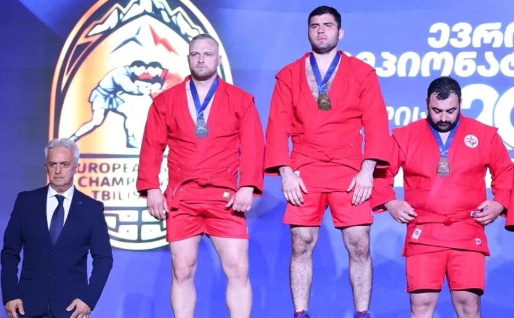Latvijas cīkstoņi startēja kopā ar agresorvalsts sportistiem pēc saziņas ar Ukrainu