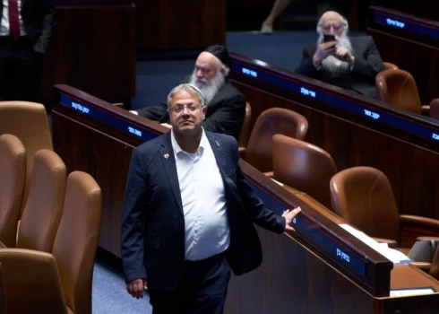 Izraēlas ministra ņirgāšanās par Gazas flotiles aktīvistiem izraisa sašutumu. 