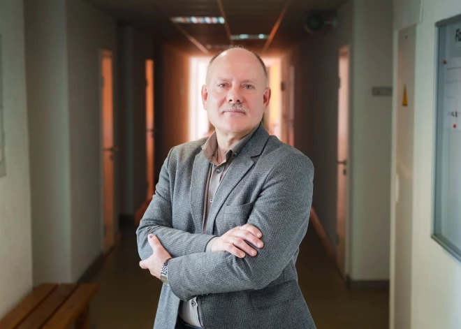 Kas padara apģērbu drošu pret sauli? Profesors atklāj, kāpēc tas ir svarīgi