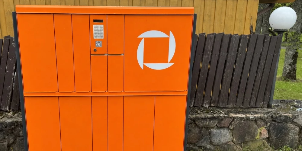 Latvijā atklāts pirmais kopienu pakomāts.