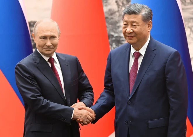 Проводив из Пекина Трампа, Си Цзиньпин принял и Путина. Что скрывается за их заверениями в нерушимой дружбе?