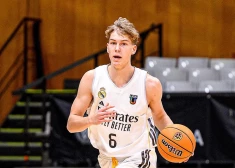 Basketbolists Gunārs Grīnvalds rezultatīvi sāk jauniešu Eirolīgas finālturnīru